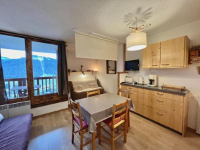 Studio ensoleillé près du Mont Lachat avec balcon - FR-1-505-169